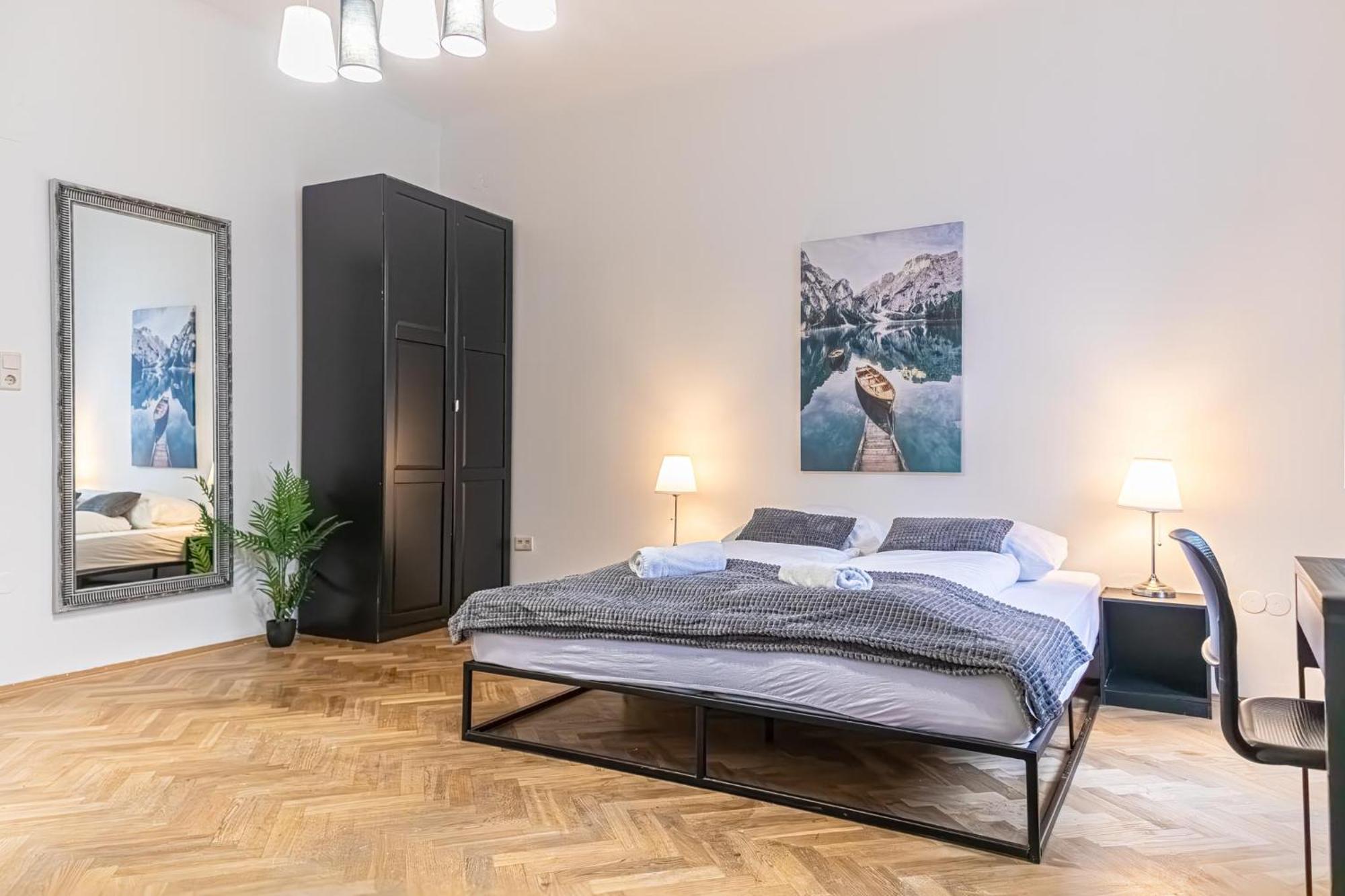 Spacious 2Br Apt -Near Wiener Stadthalle Burggassewiener Well Located المظهر الخارجي الصورة