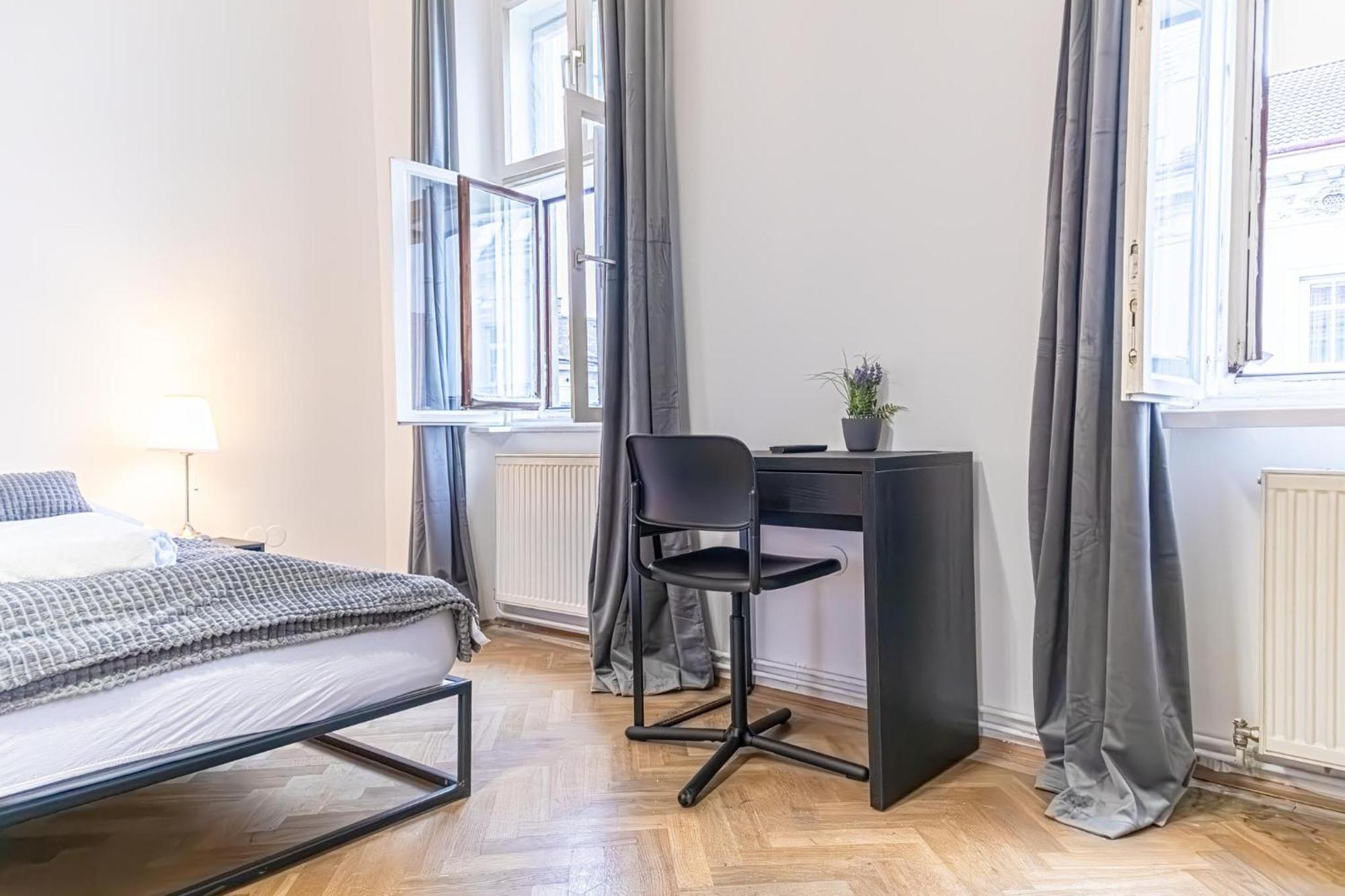 Spacious 2Br Apt -Near Wiener Stadthalle Burggassewiener Well Located المظهر الخارجي الصورة